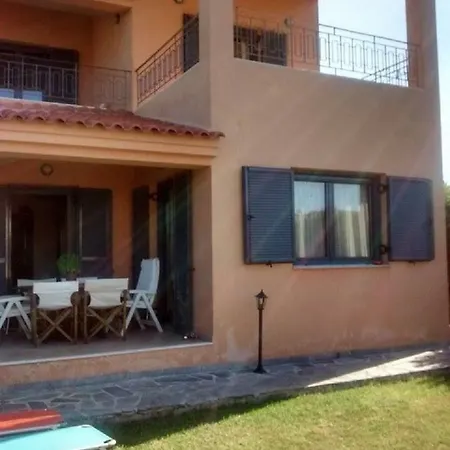 Semesterbostad Wonderfull 2 Storey House Near The Beach